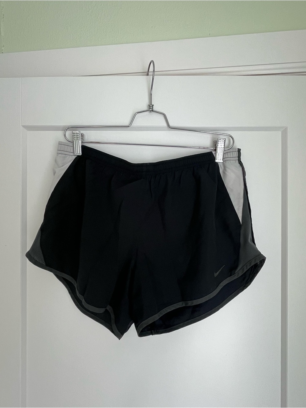 Nike Women's Black Athletic Shorts with Light Gray Side Panels
